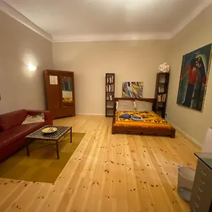 Apartment Fewo Gruene Mommsenstrasse - Bei Becker Klingeln, Berlin