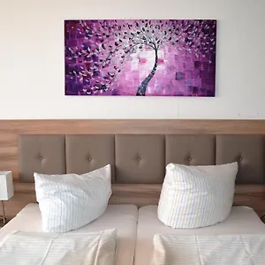 2* Hotel Gaestehaus Pauline
